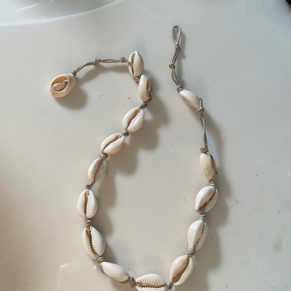 Trendy Shell Necklace